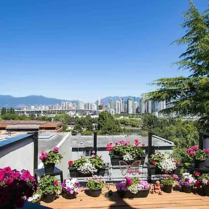 Billion Dollar Views In A Beautiful Fairview Slopes Heritage House Appartement